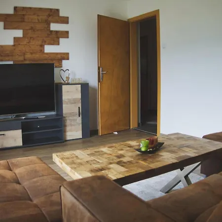 By Ossiach With Mountain Views Sattendorf