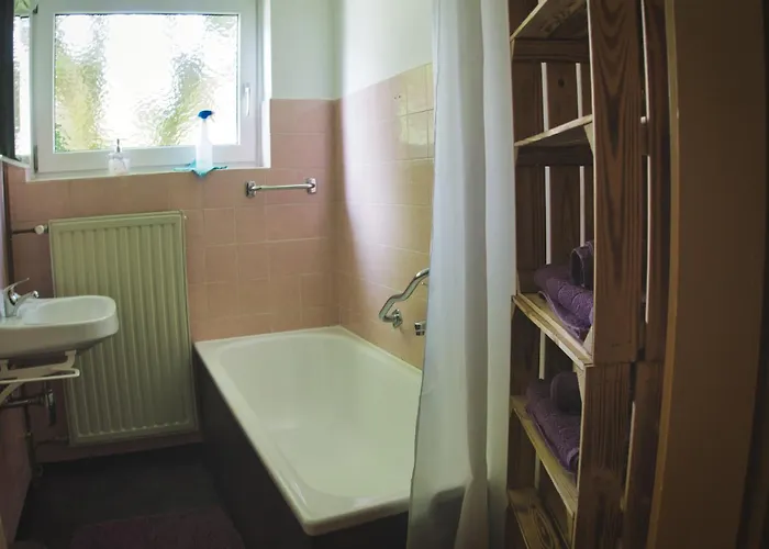 By Ossiach With Mountain Views Apartament