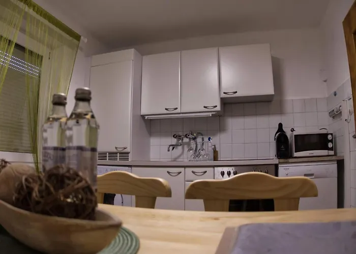 Apartament By Ossiach With Mountain Views *